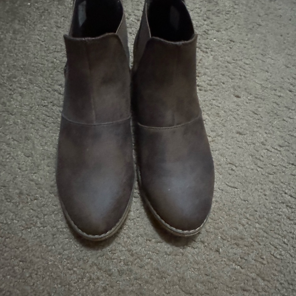 Rocket Dog Brown Suede Ankle Booties